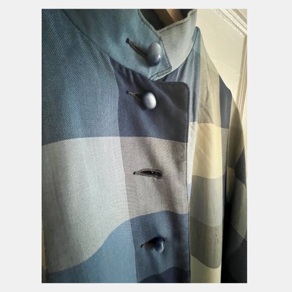 VINTAGE - Blue and Cream Checkered Drape Coat - Picture 3 of 13